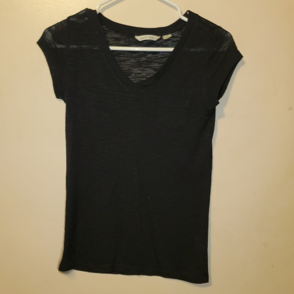 Black Short Sleeve V-neck